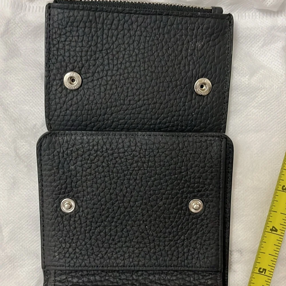 👛 All Saints - Black Pebbled Leather Compact Wallet with Detachable Coin Purse - Picture 4 of 7